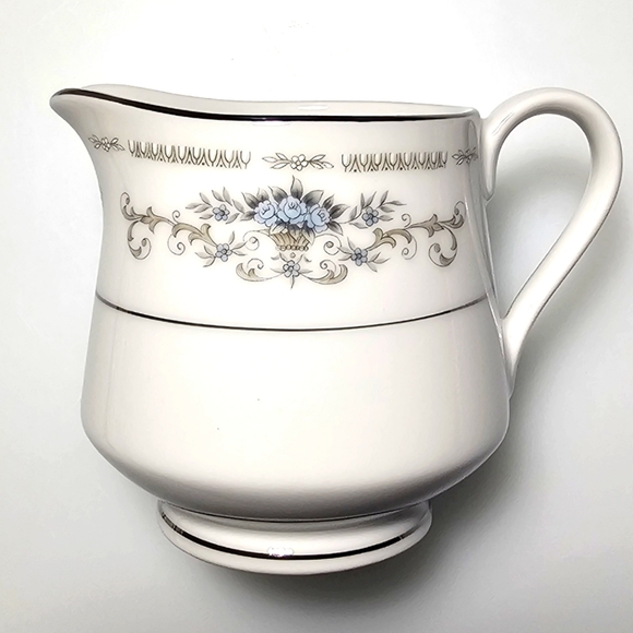 Diane by Fine China of Japan Blue Flower Scrolls - Creamer - Picture 15 of 15